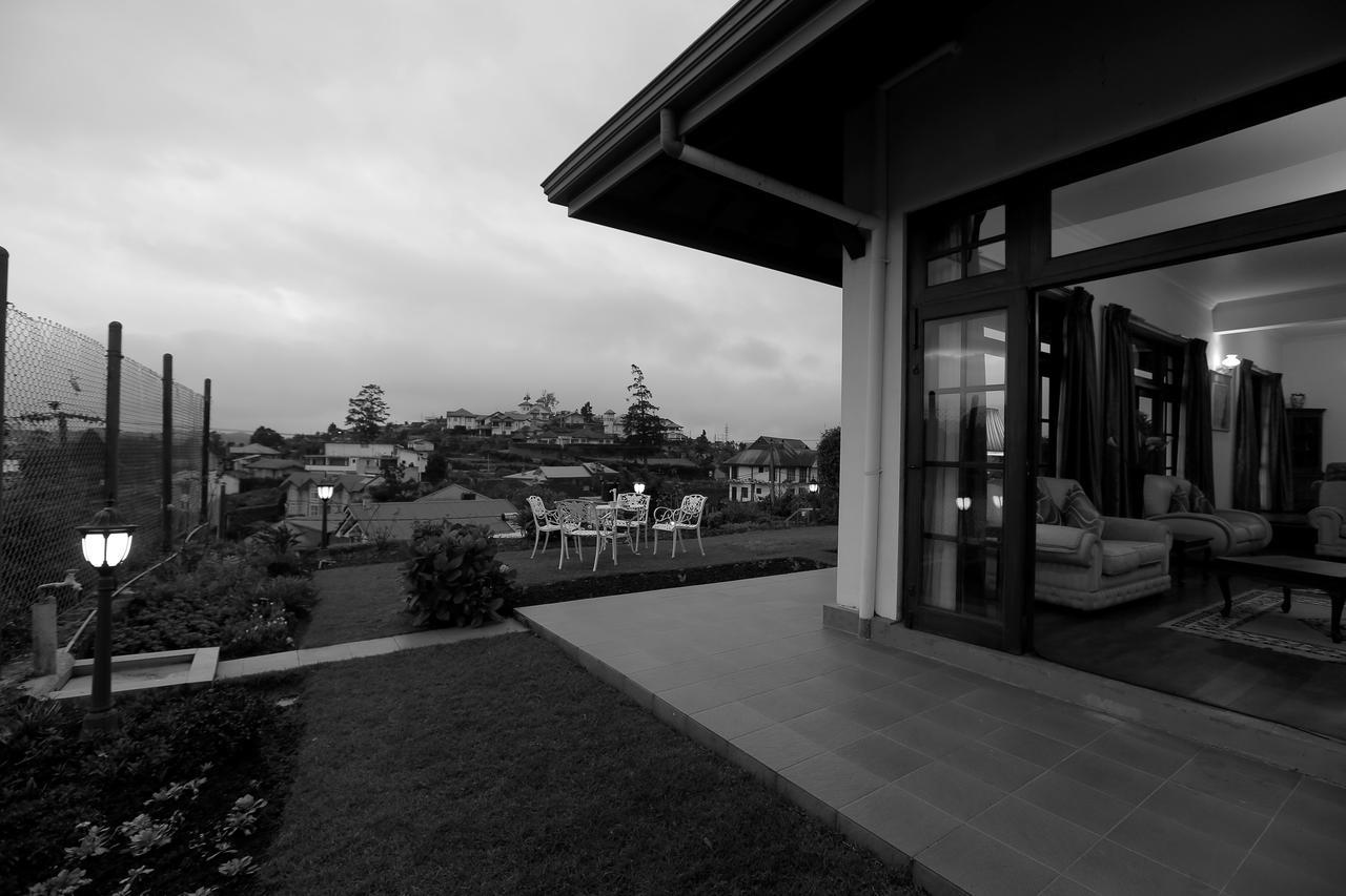 Готель Sanctuary Hills Нувара-Елія Екстер'єр фото